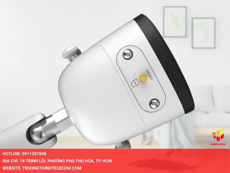Reset camera Dahua bằng nút reset bên ngoài